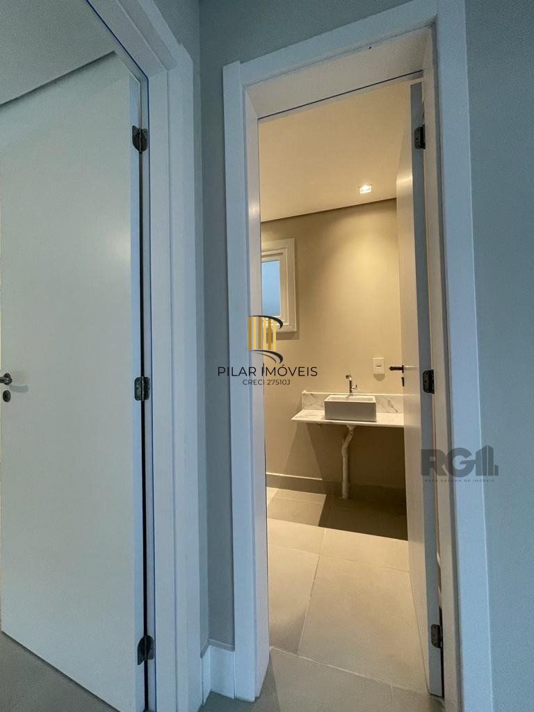 Duplex em Condomínio