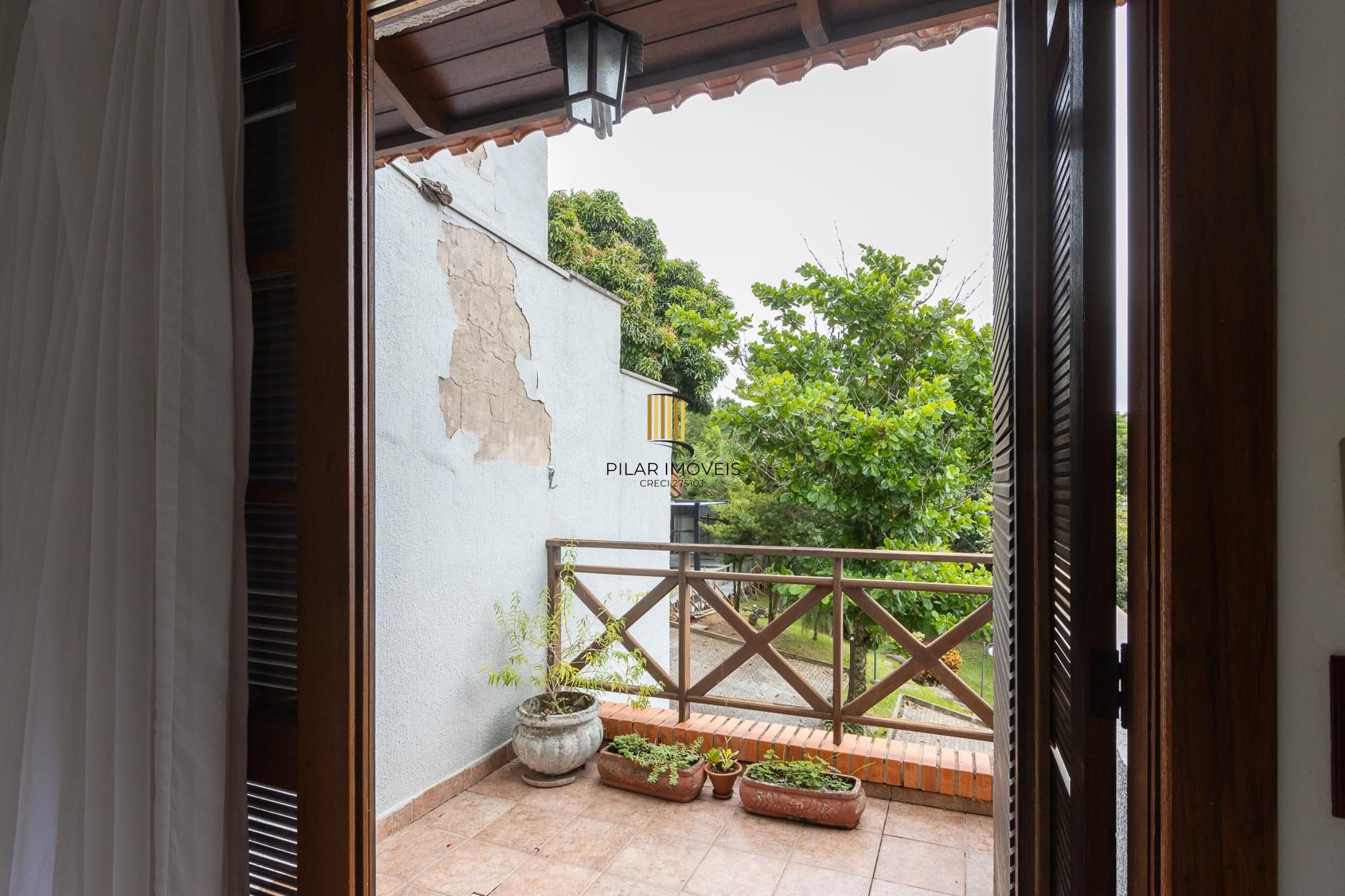 Casa Condominio para Venda - 175m², 3 dormitórios, sendo 1 suites, 4 vagas - Tristeza