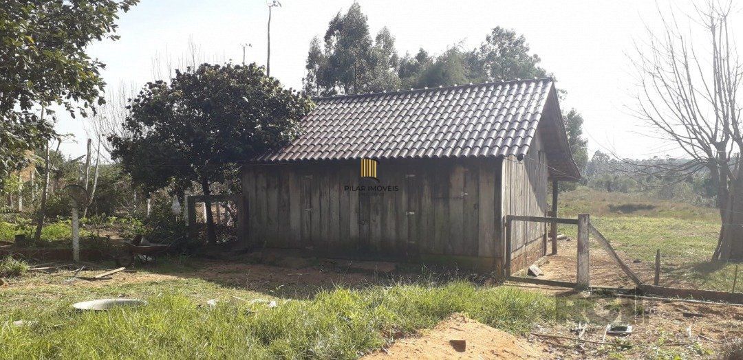 Casa 4 dormitórios no bairro Sítio São José