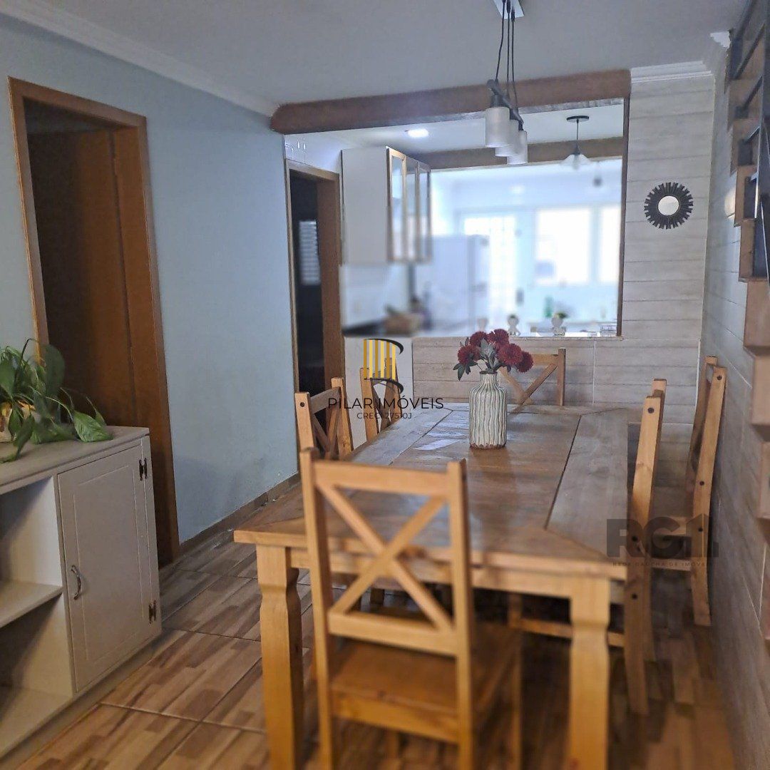 Casa de Condomínio 3 dormitórios no bairro Hípica