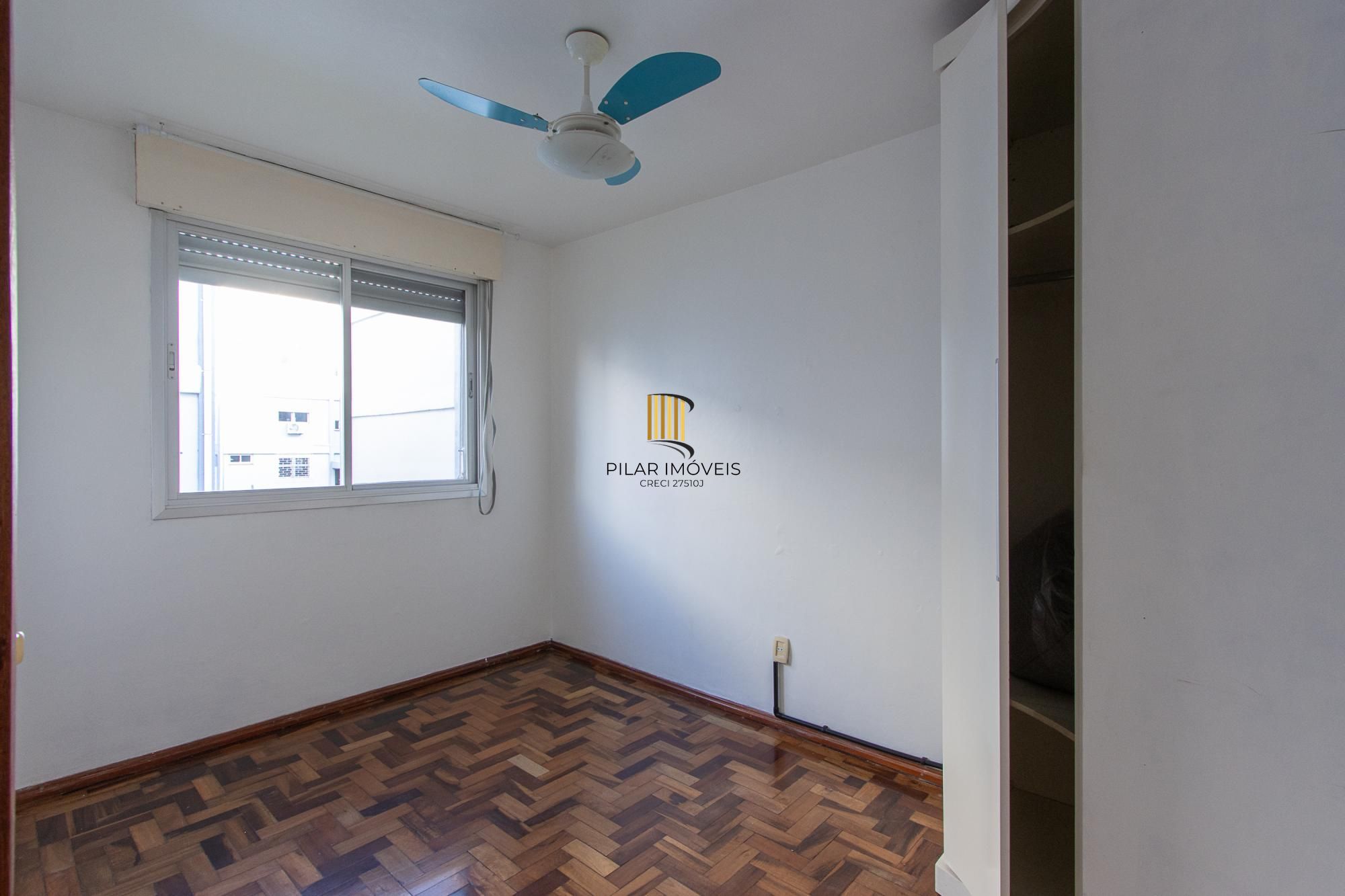 Apartamento de 2 dormitórios no bairro Camaquã.