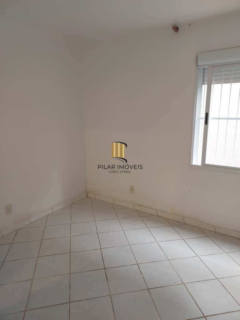 Apartamento Térreo com 2 Dormitórios, Garagem coberta e Pátio Individual!!