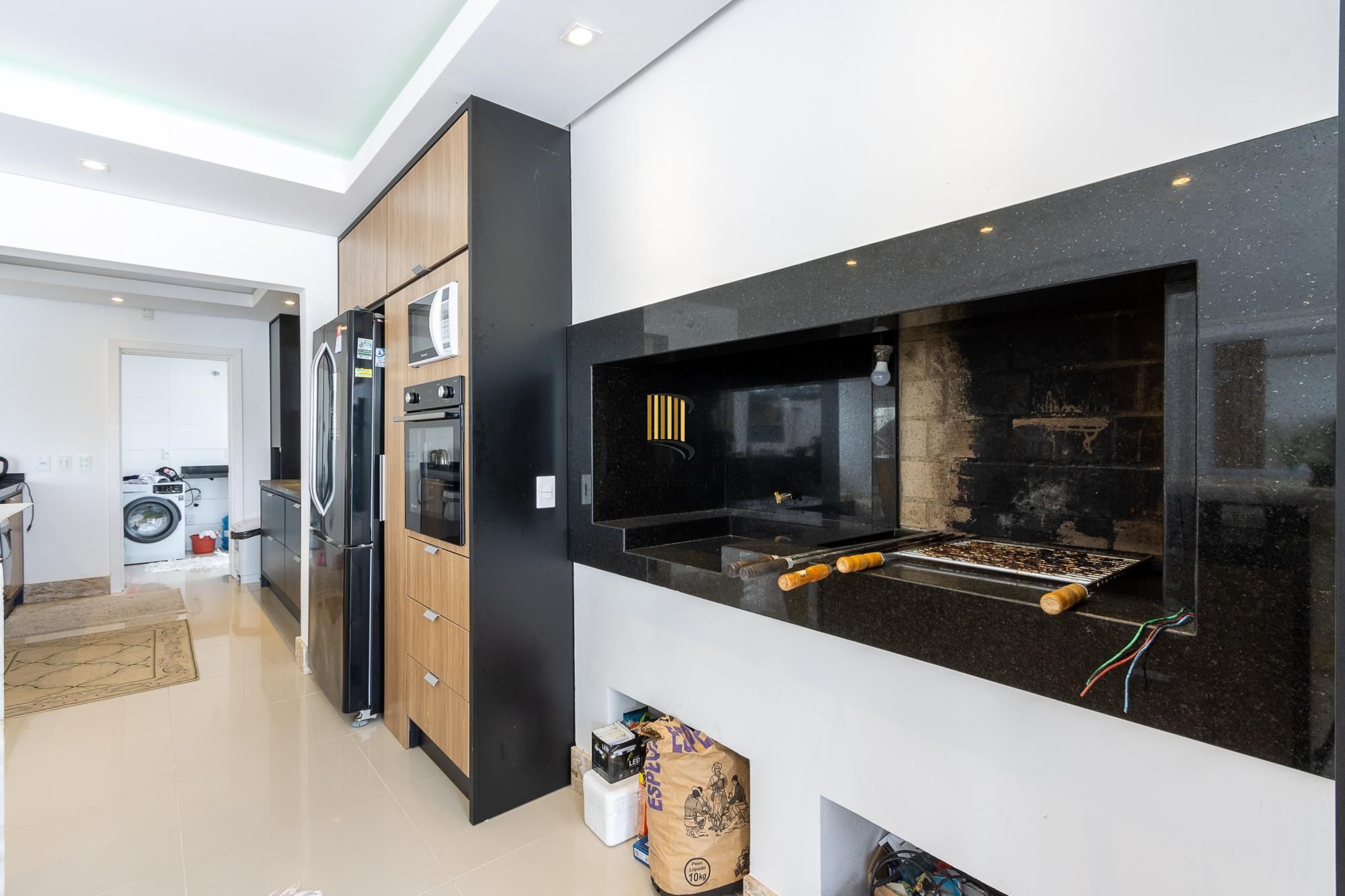 Excelente Casa à Venda no Condomínio Terra Ville