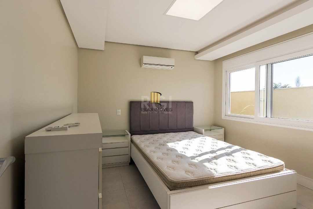 Casa Condominio para Venda - 480.25m², 5 dormitórios, sendo 4 suites, 4 vagas - Terra Ville
