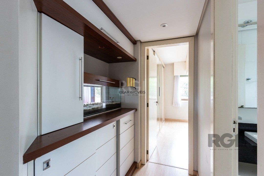 Apartamento 3 dormitórios no bairro Petrópolis