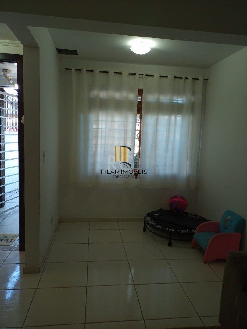 Casa para Venda - 131.92m², 2 dormitórios, sendo 2 suites, Guarujá