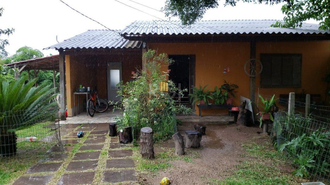 Casa para Venda - 90m², 3 dormitórios, 2 vagas - Hípica