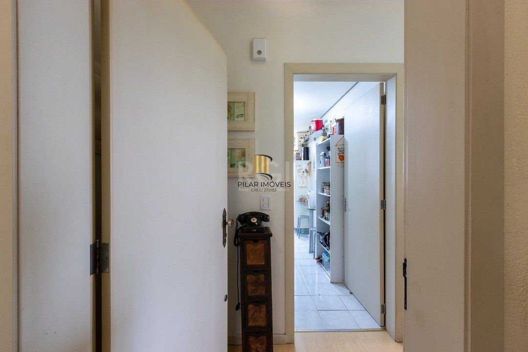 Apartamento para Venda - 76.6m², 3 dormitórios, 1 vaga - Nonoai