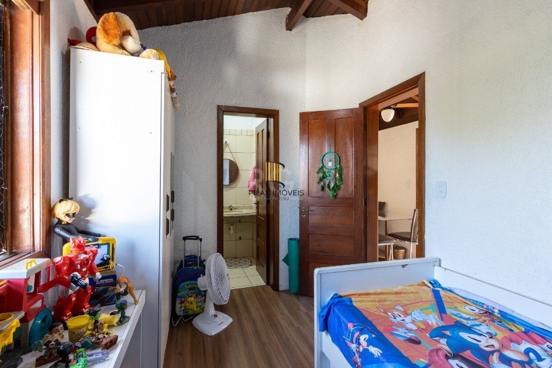 Casa de Condomínio 3 dormitórios no bairro Tristeza