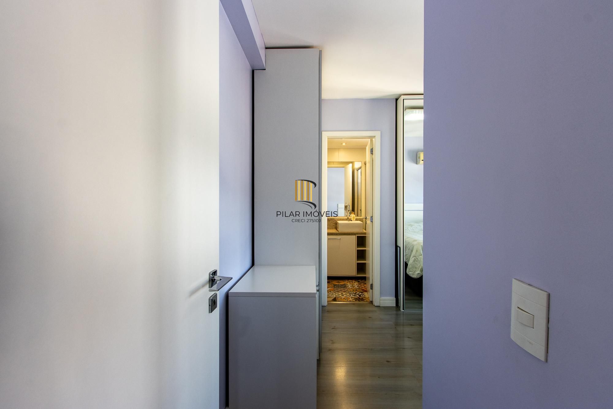 Apartamento com 2 quartos e 65m² à venda em Tristeza, Porto Alegre.