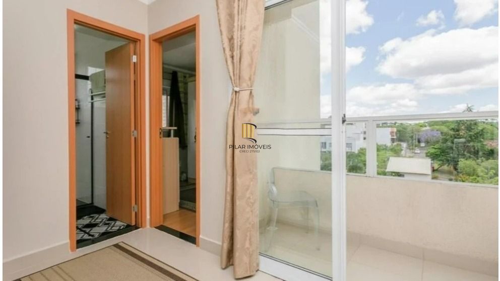 Apartamento com 2 quartos na Protásio Alves