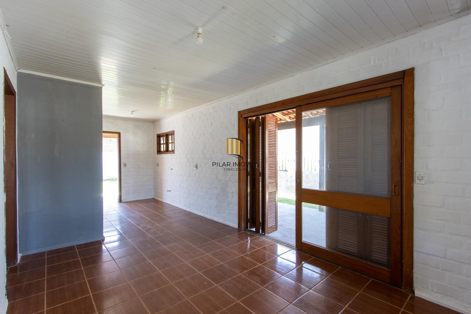 Casa 2 dormitórios no bairro Ponta Grossa