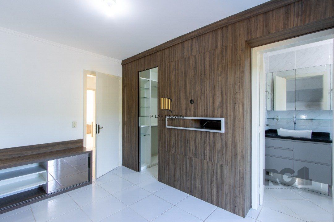 Casa 3 dormitórios no bairro Espírito Santo