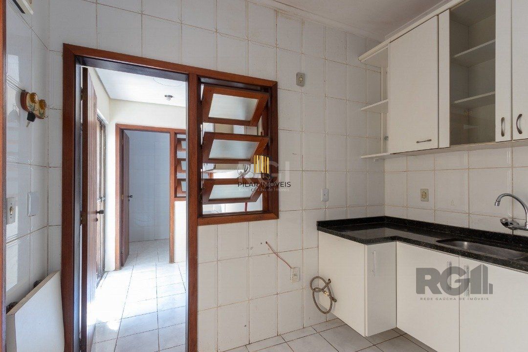 Casa em condomínio fechado para venda no bairro Jardim Isabel, com aproximadamente 197m² de área privativa,.