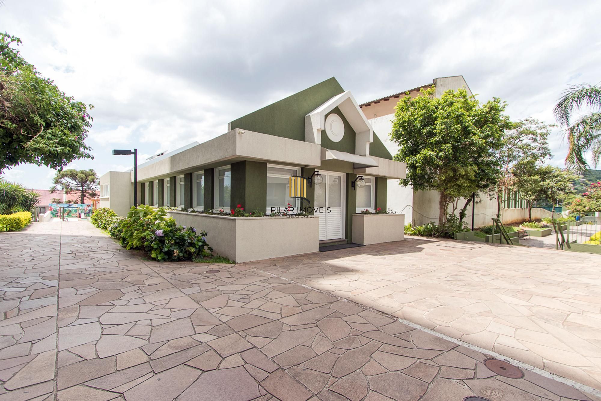 Apartamento reformado, desocupado, 1 dormitório (suite) - Bairro Cavalhada