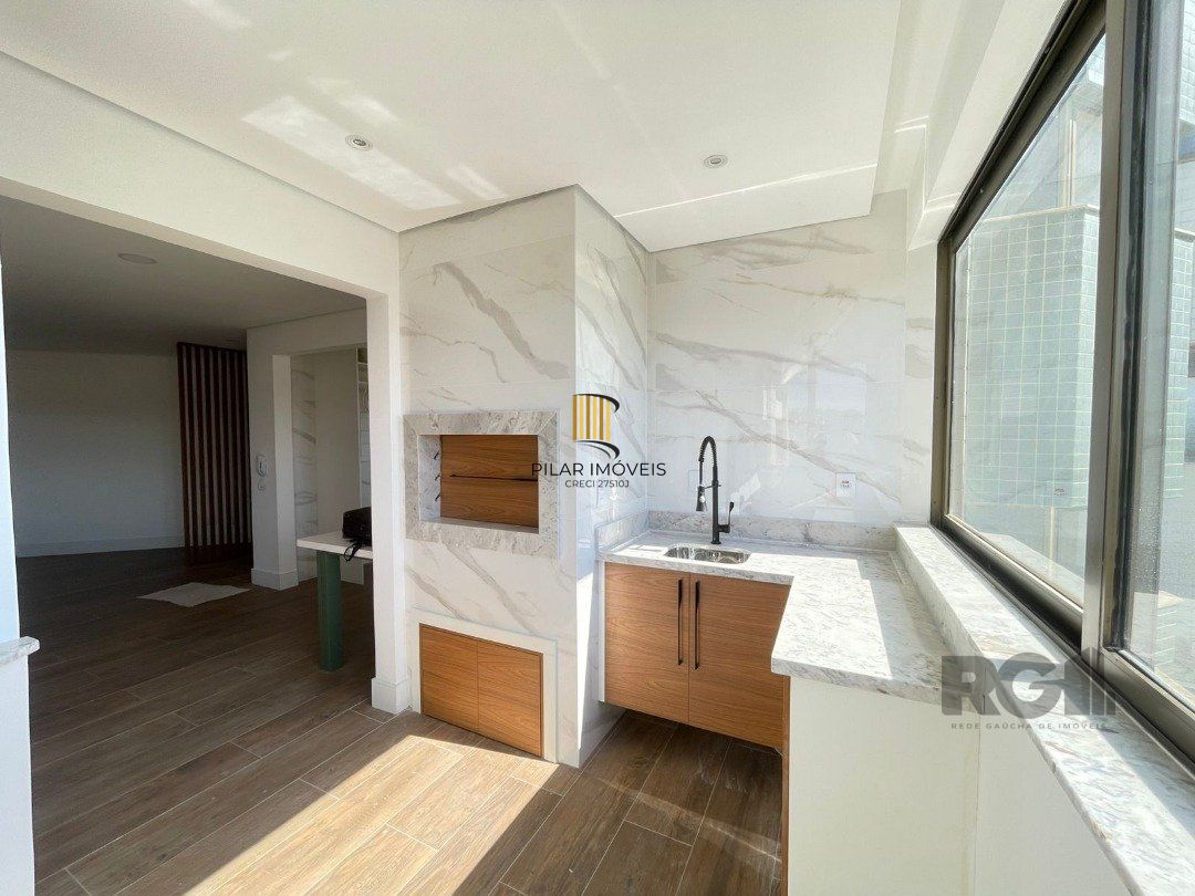 Apartamento 3 dormitórios no bairro Cristal