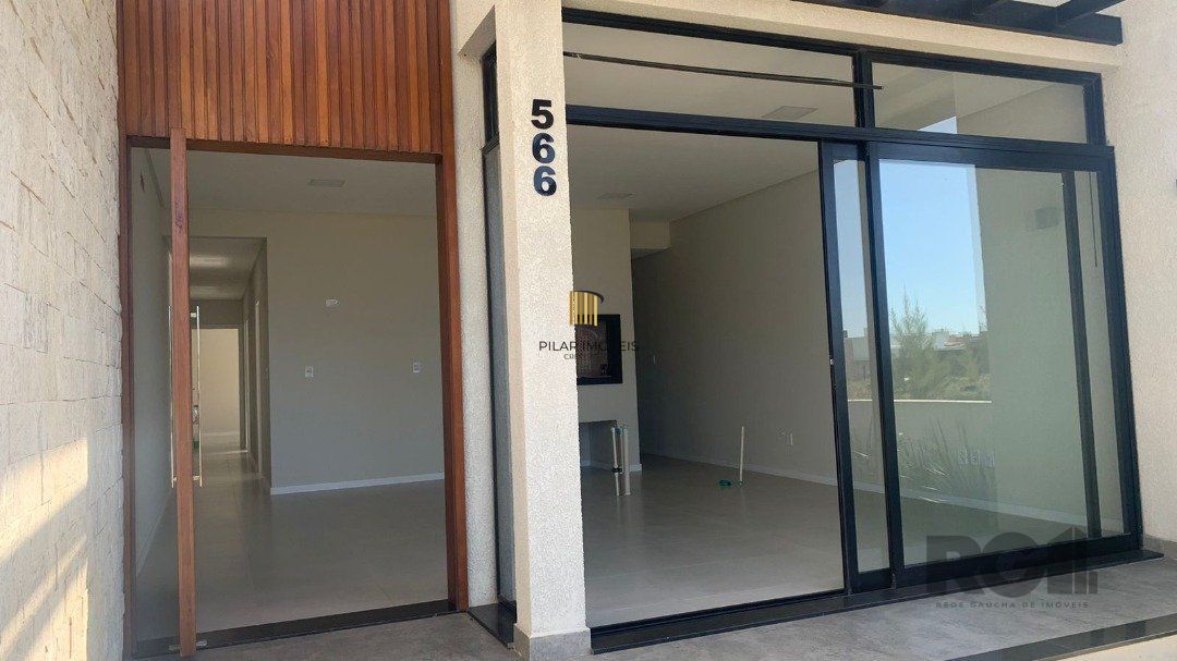 Casa 3 dormitórios no bairro Praia da Conceição