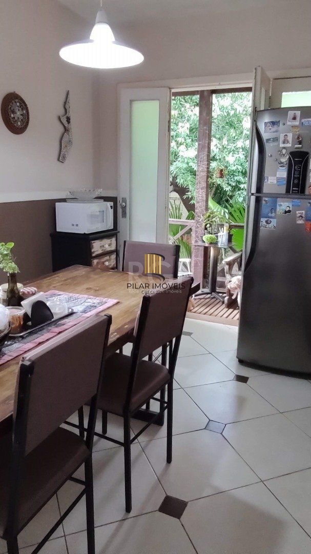 Casa 2 dormitórios no bairro Santa Tereza