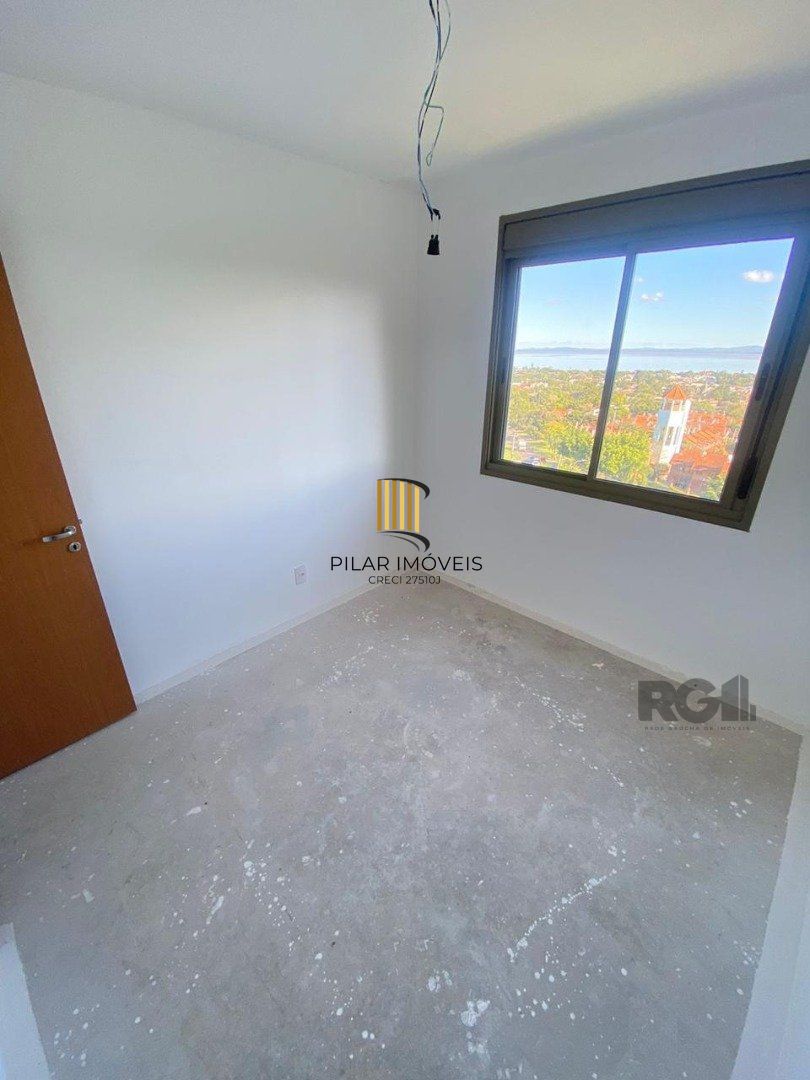 Apartamento 6 dormitórios no bairro Cavalhada