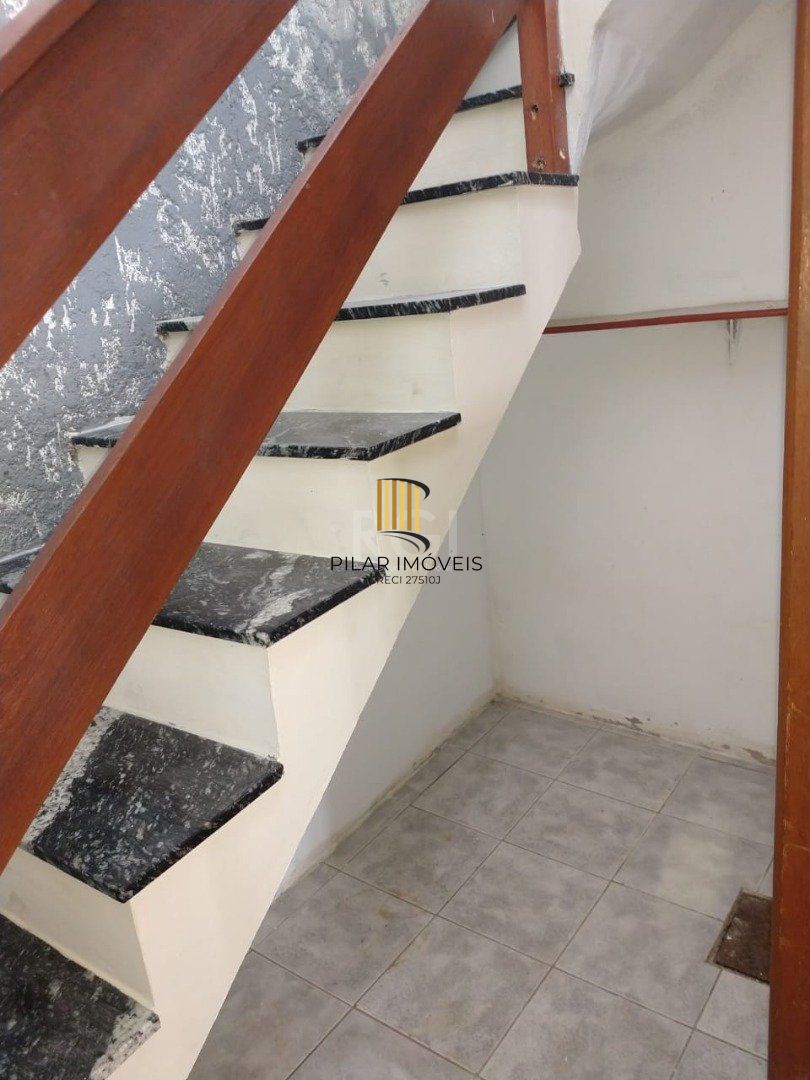 Casa para Venda - 123m², 3 dormitórios, sendo 1 suites, 2 vagas - Hípica