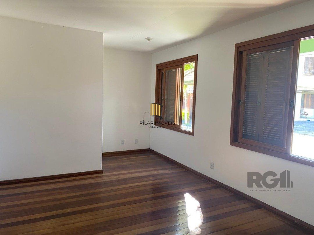 Casa de Condomínio 3 dormitórios no bairro Hípica