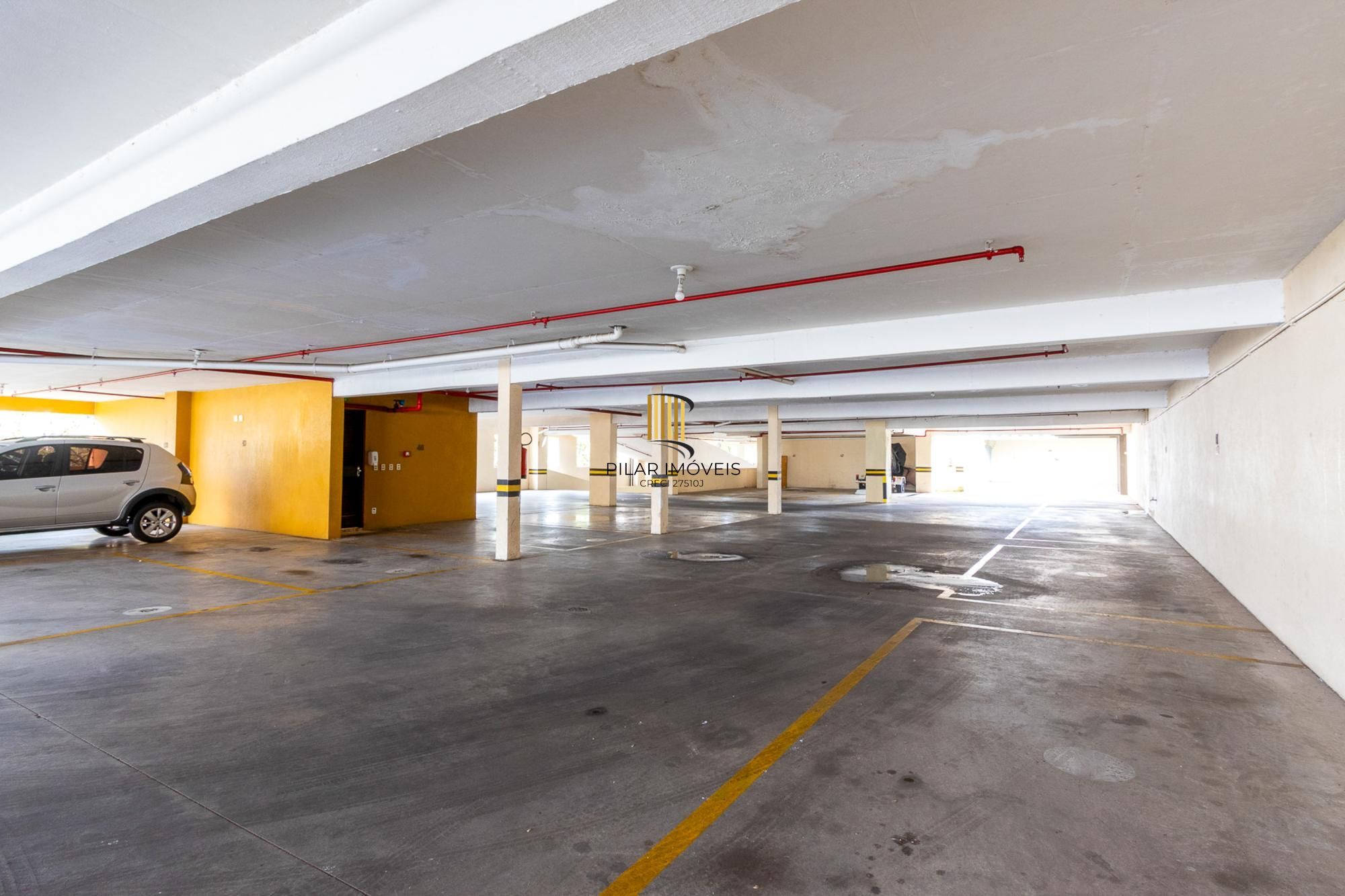 Sala Comercial 1 dormitório no bairro Menino Deus