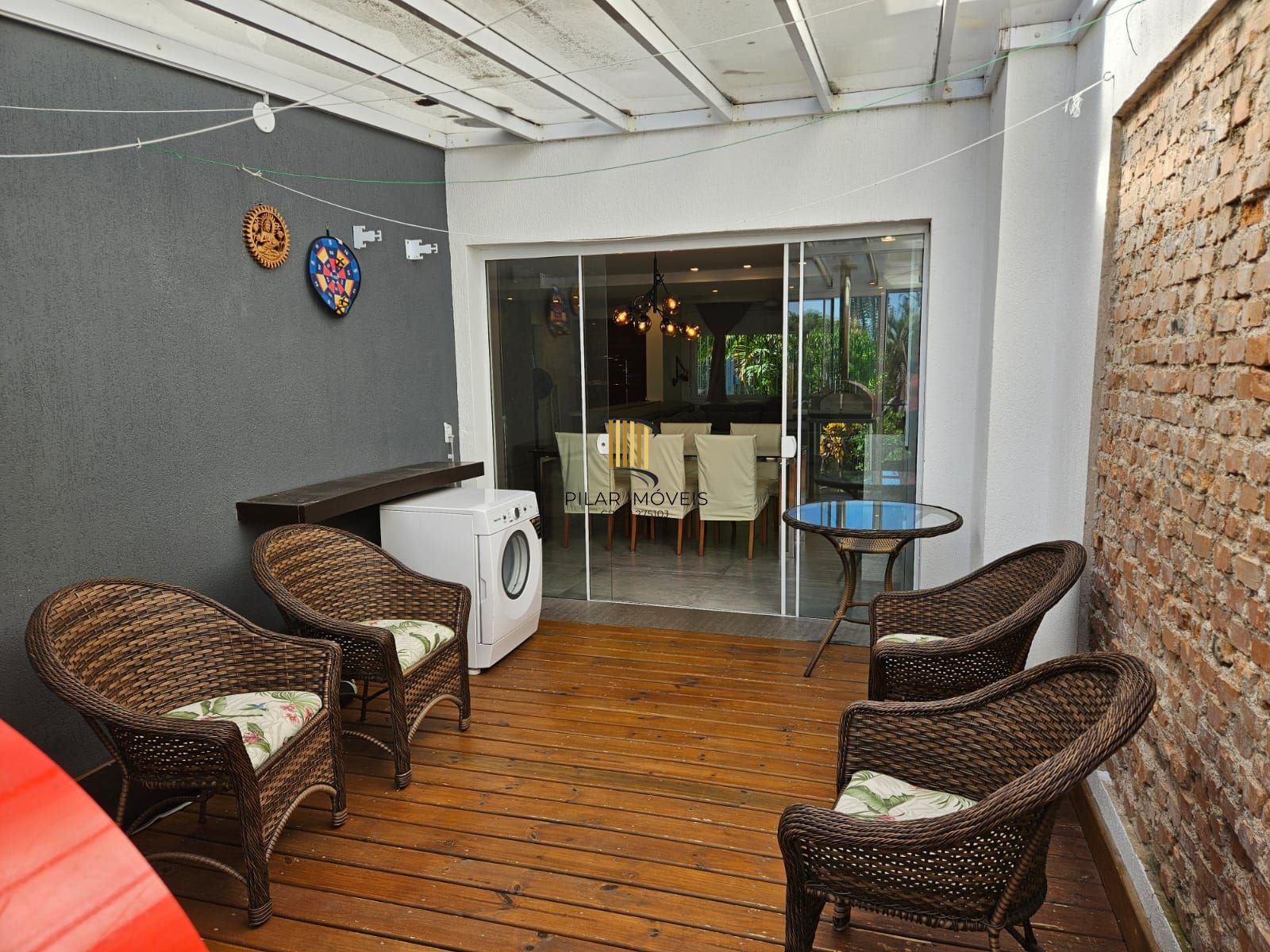 Casa em Condomínio, 03 dormitórios 04 Vagas, 229m²  na Tristeza, Porto Alegre, RS!!