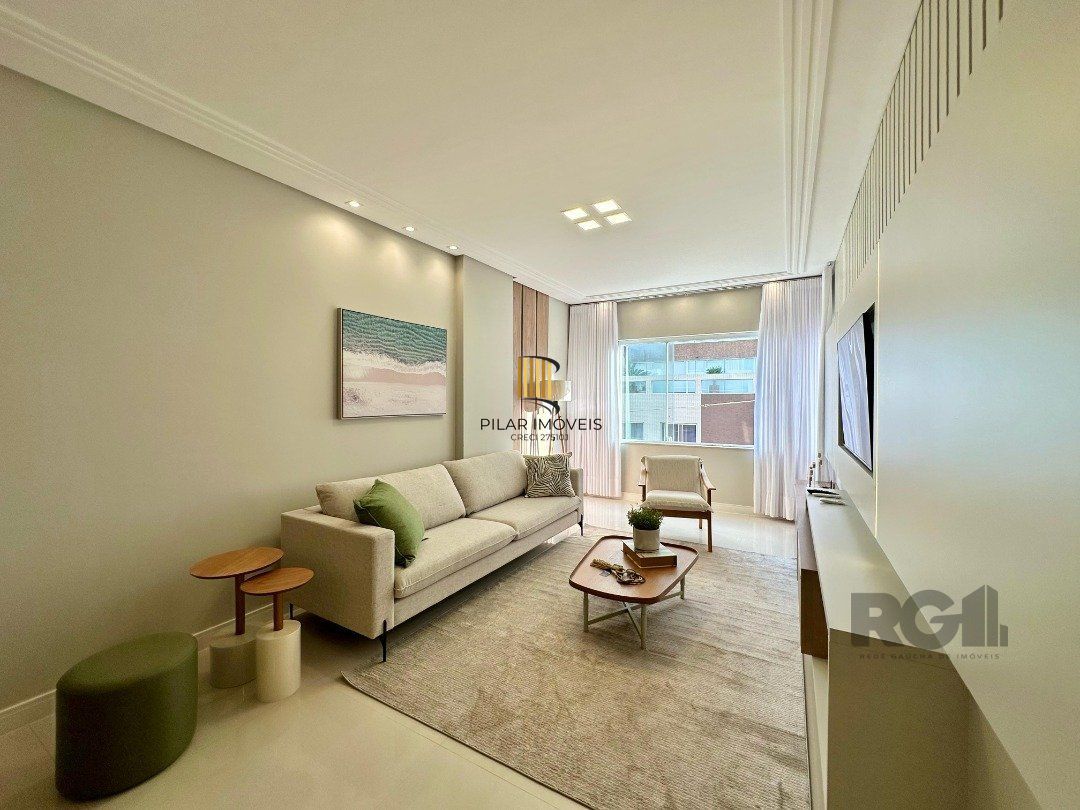 APARTAMENTO JUNTO A? BEIRA MAR  PE? NA AREIA!
