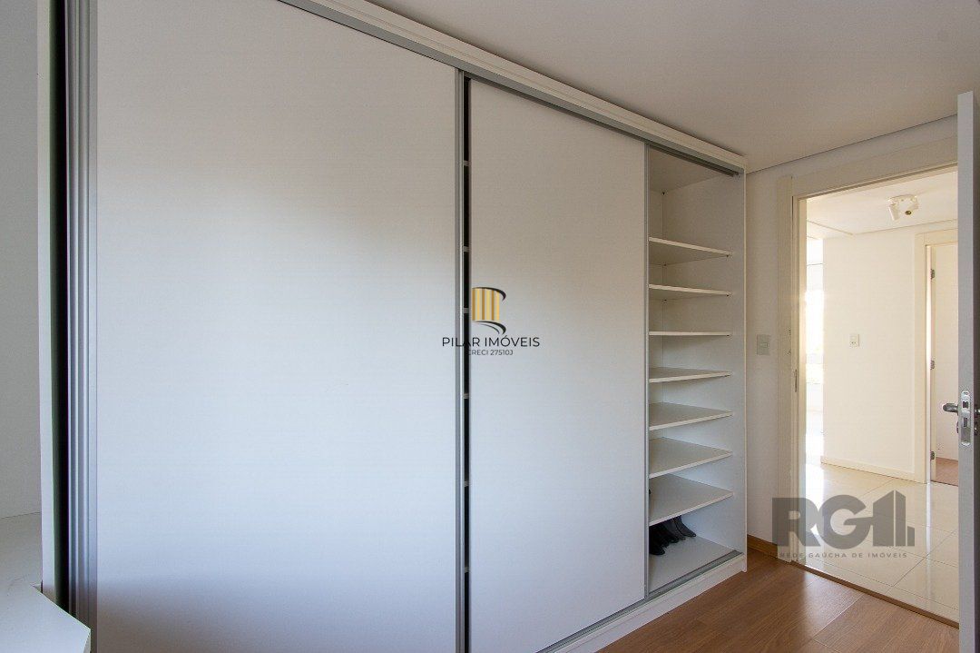 Apartamento 3 dormitórios no bairro Camaquã