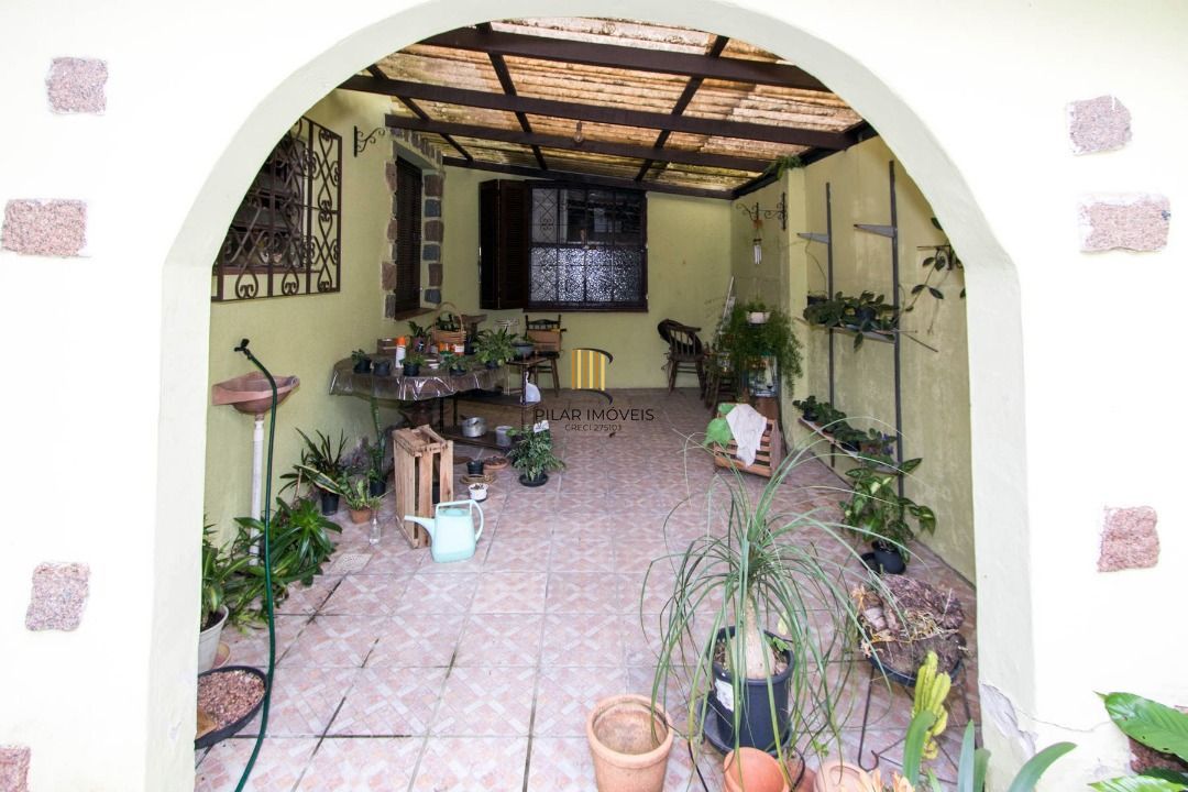 Casa para Venda - 228.93m², 4 dormitórios, sendo 3 suites, 3 vagas - Vila Assunção