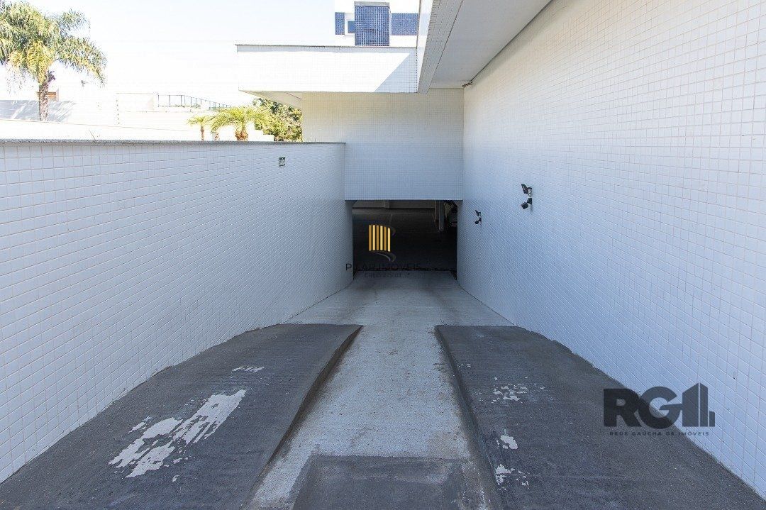 Cobertura alto padrão, no melhor bairro da Zona Sul de Porto Alegre, a Vila Assunção,  3 suítes