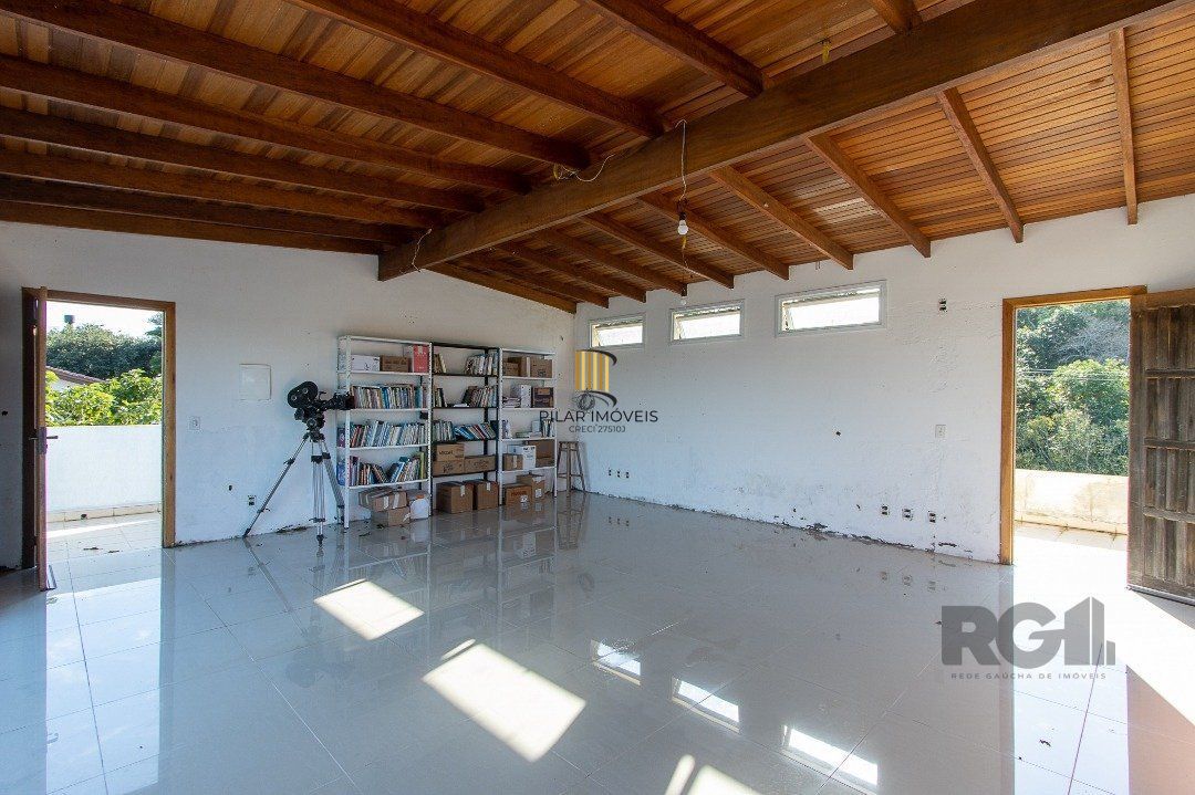 Casa para Venda - 380m², 4 dormitórios, sendo 1 suites, 4 vagas - Vila Assunção
