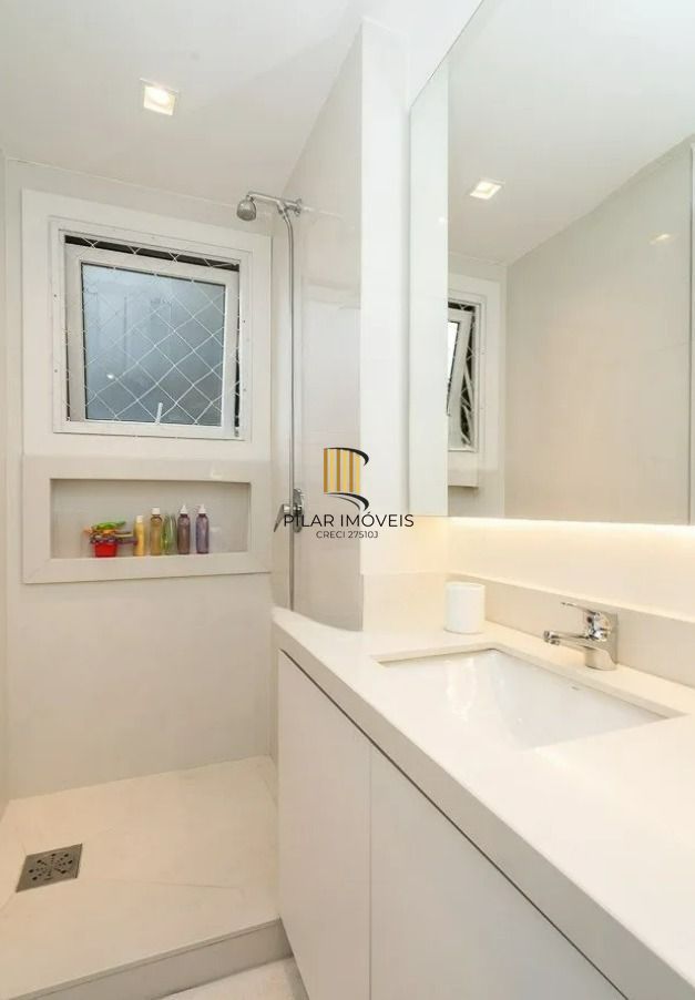 Apartamento para comprar Bairro Auxiliadora, 3 suites e 3 vagas