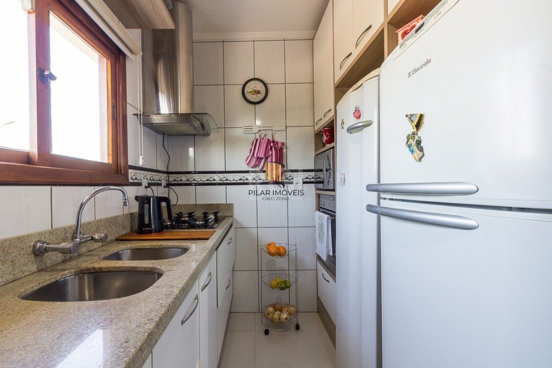 Casa Condominio para Venda - 191m², 3 dormitórios, sendo 1 suites, 2 vagas - Tristeza