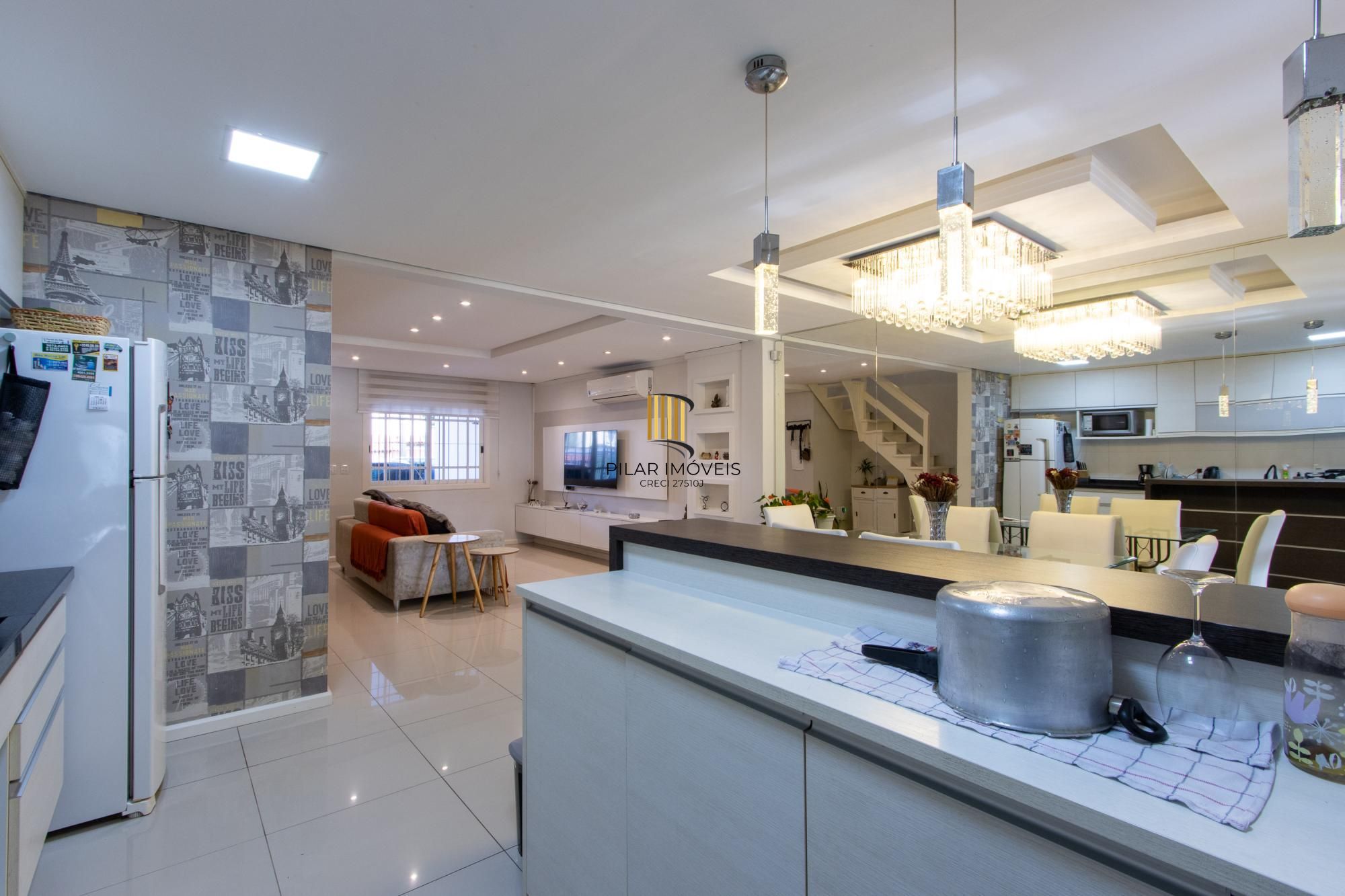 Casa sobrado, 3 quartos, 1 suite, 3 banheiros, 3 vagas em Ipanema