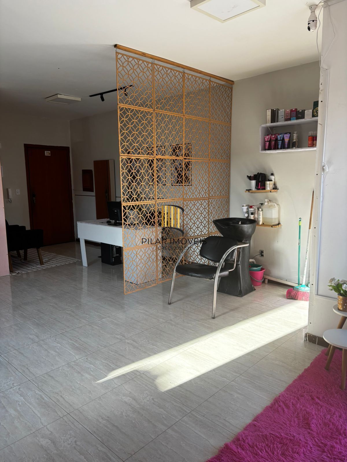 Sala comercial no bairro Cavalhada.