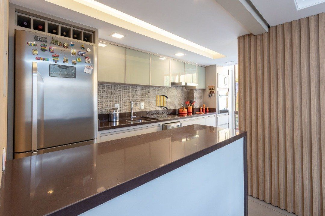 Casa Condominio para Venda - 210.69m², 3 dormitórios, sendo 2 suites, 4 vagas - Jardim Isabel