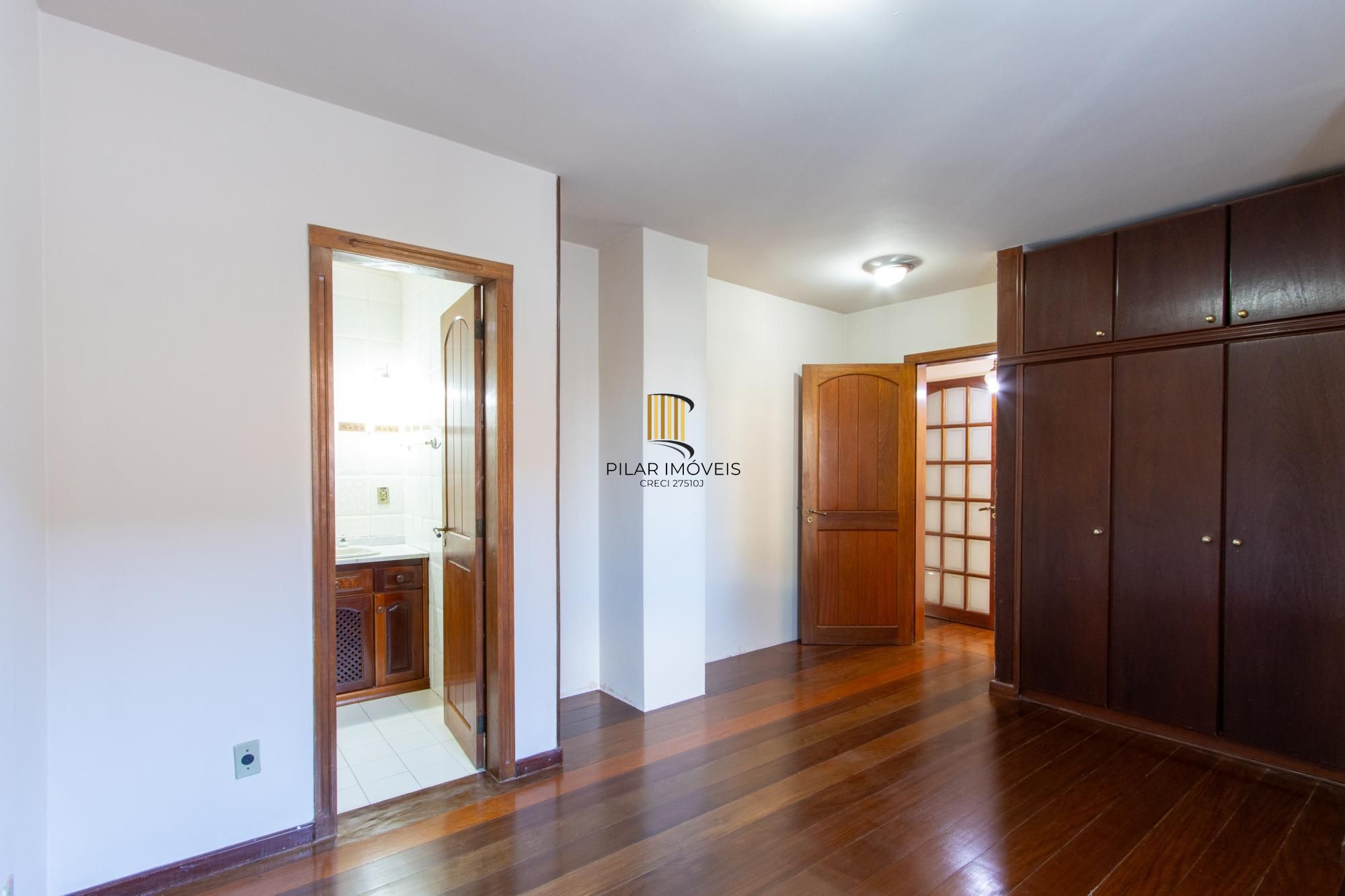 Casa 3 dormitórios no bairro Vila Conceição