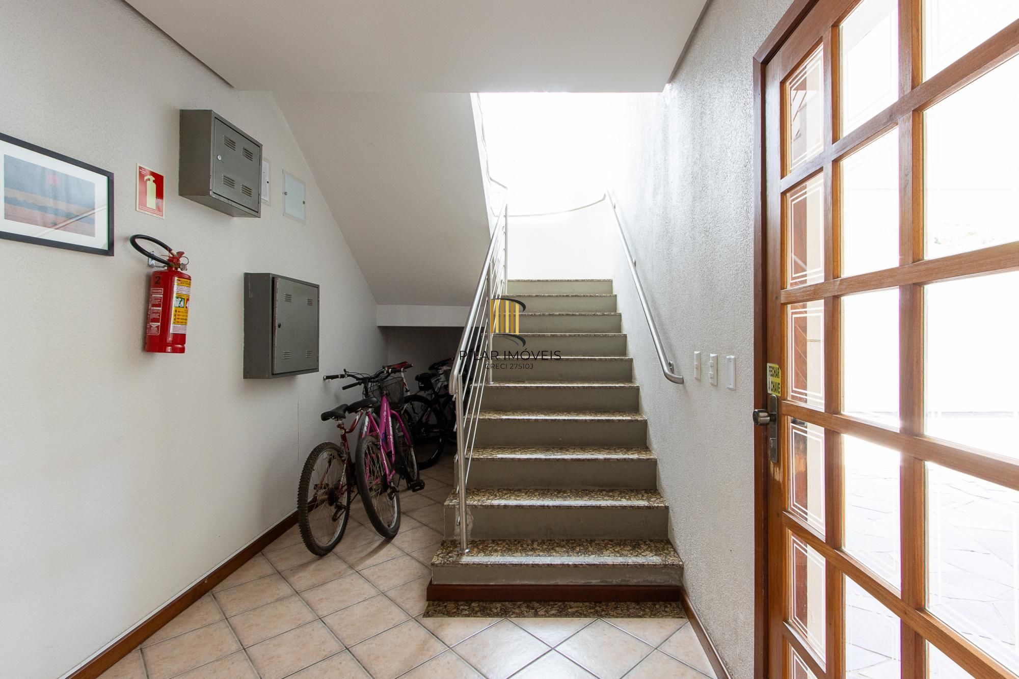 Cobertura 3 dormitórios no bairro Tristeza