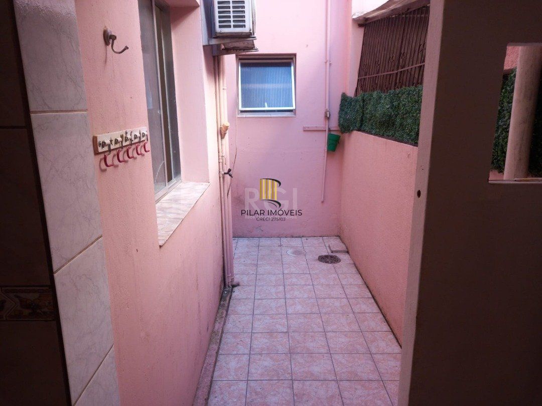 Apartamento 2 dormitórios no bairro Menino Deus