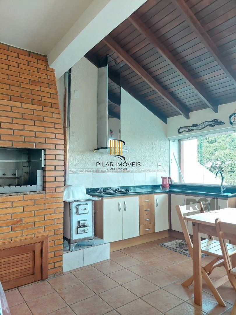 Casa de Condomínio 3 dormitórios no bairro Nonoai