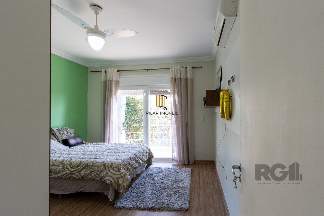 Casa de Condomínio 3 dormitórios no bairro Vila Nova
