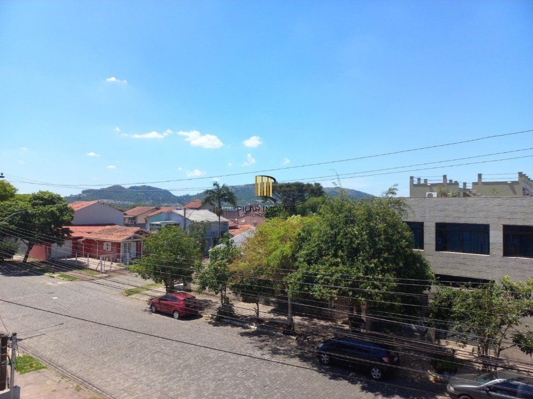 Casa para Venda - 254.27m², 3 dormitórios, 2 vagas - Vila Nova