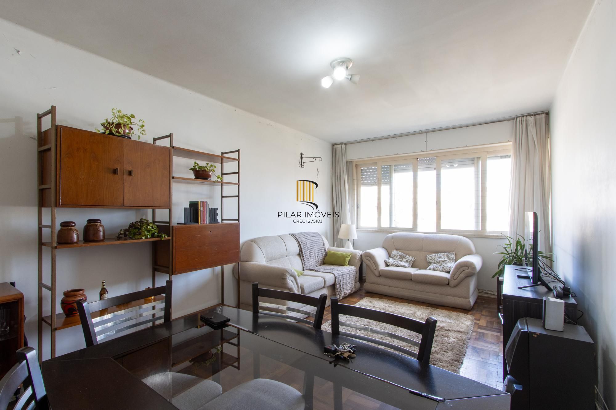 Apartamento de 3 dormitórios com uma vaga de garagem à venda no bairro Menino Deus – Porto Alegre