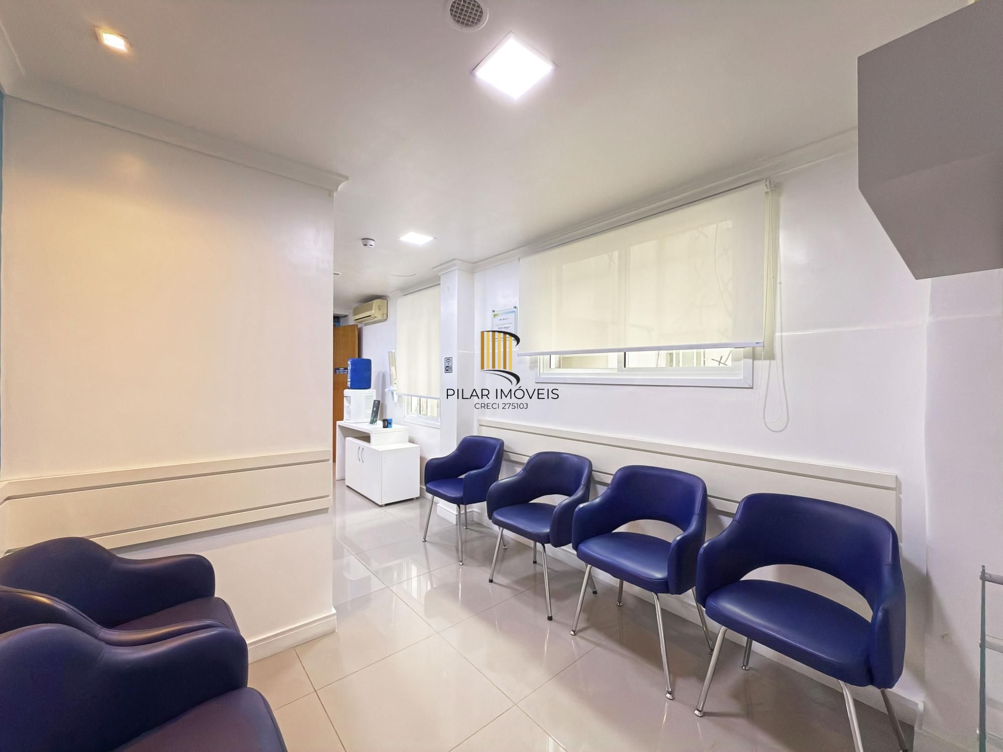 Excelente conjunto Comercial no Centro Histórico.