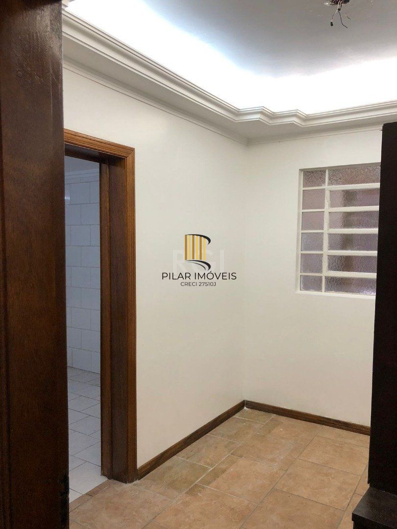 Apartamento para Venda - 77m², 3 dormitórios, Petrópolis