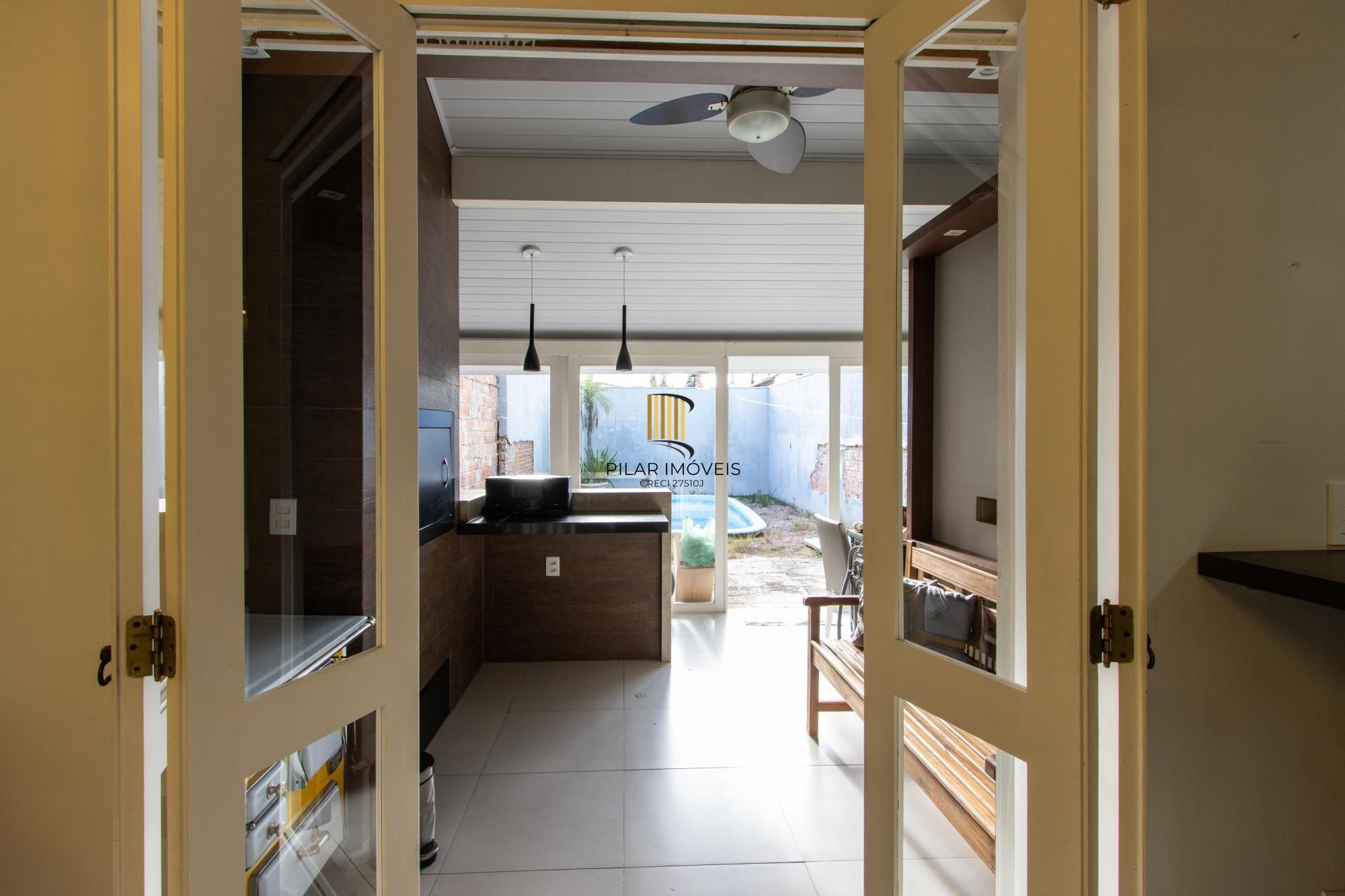 Casa sobrado, 3 quartos, 1 suite, 3 banheiros, 3 vagas em Ipanema