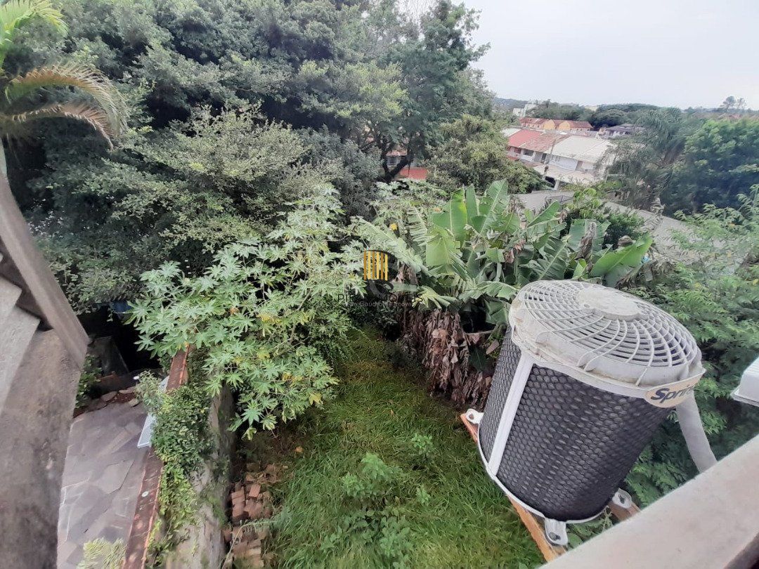 Casa para Venda com 3 dormitórios, sendo 1 suites e 3 vagas no bairro Ipanema