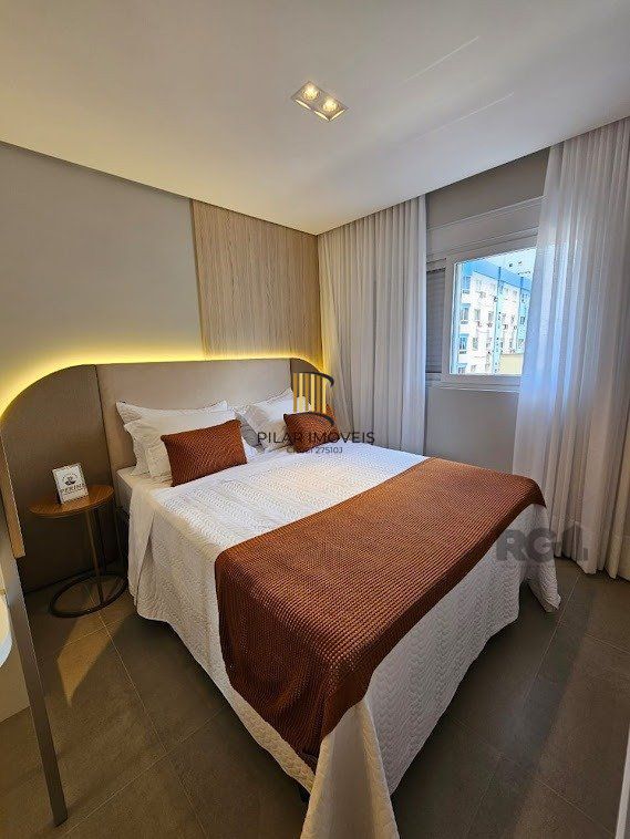 Apartamento 2 dormitórios no bairro Zona Nova