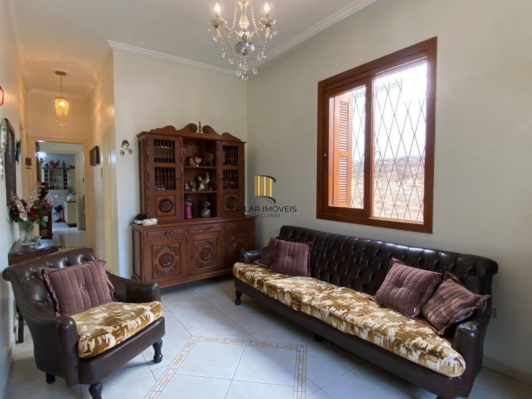 Casa 3 dormitórios no bairro Vila São José